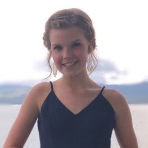 Meet your Posher, Abbey grace